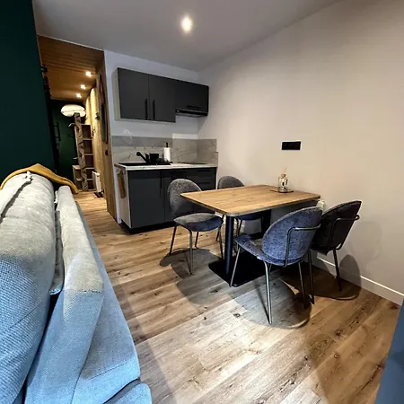 Appartement Dolce - Ideal Couple - Balcon - Calme - Randonnee & Cyclisme - Nature - Esprit - Detente Et Therme A Proximite - Speciale Printemps *