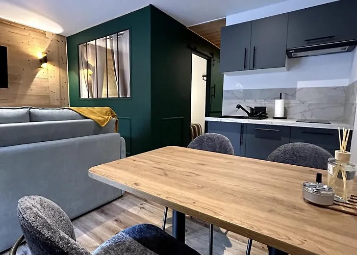 Appartement Dolce - Ideal Couple - Balcon - Calme - Randonnee & Cyclisme - Nature - Esprit - Detente Et Therme A Proximite - Speciale Printemps Saint-Lary-Soulan